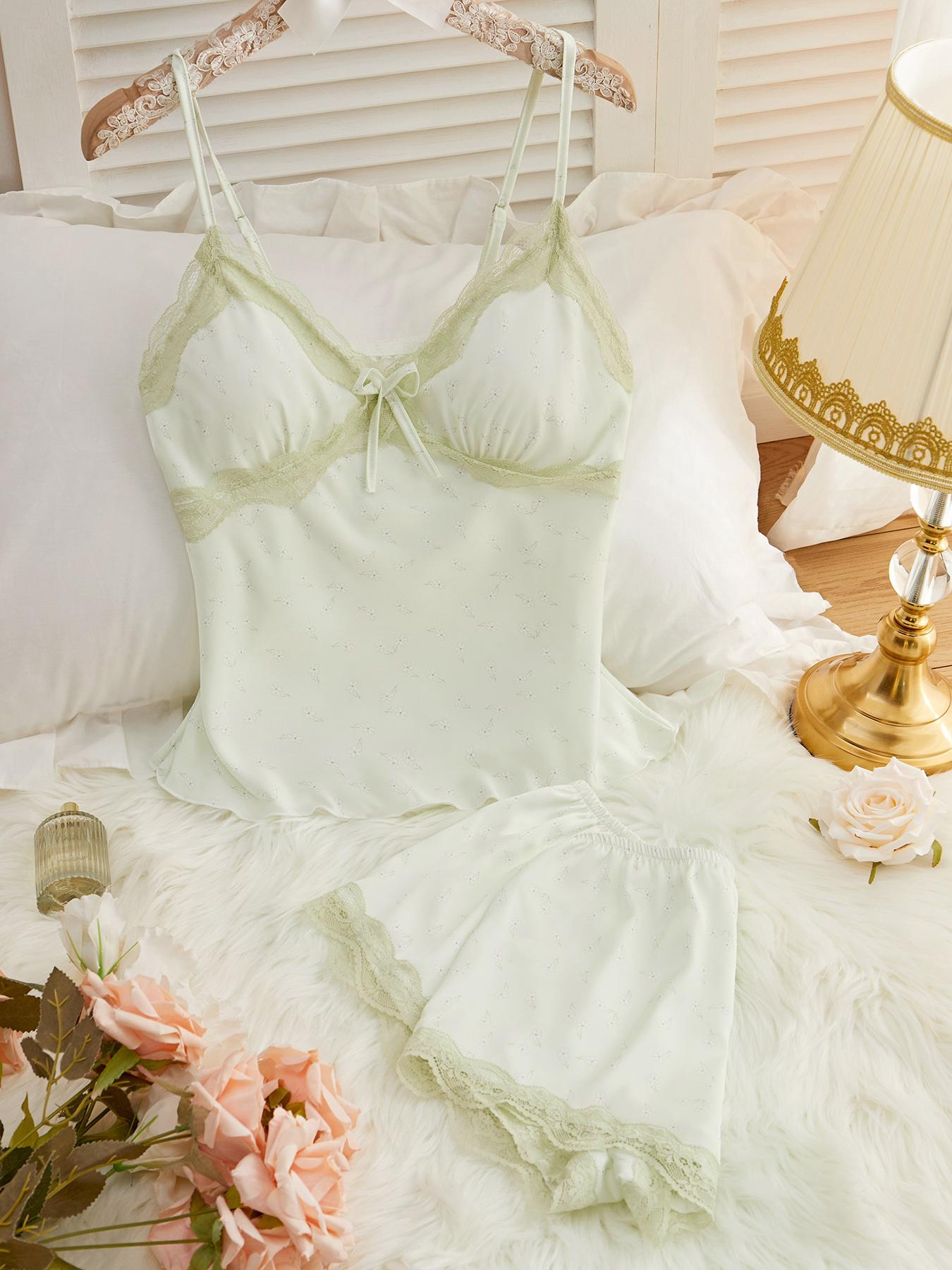 Women's Green Ditsy Floral Print Lace Pyjama Two-Piece Set, Comfy Cami Top & Elastic Waist Shorts PJ Set,  Women's Sleepwear for All Seasons
